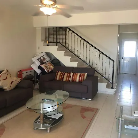 Sunshine Apartment *